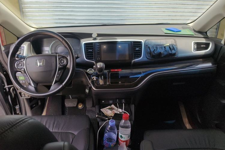 Used Honda Odyssey 2019 2.0L Rui-Zunxiang Edition Center Console