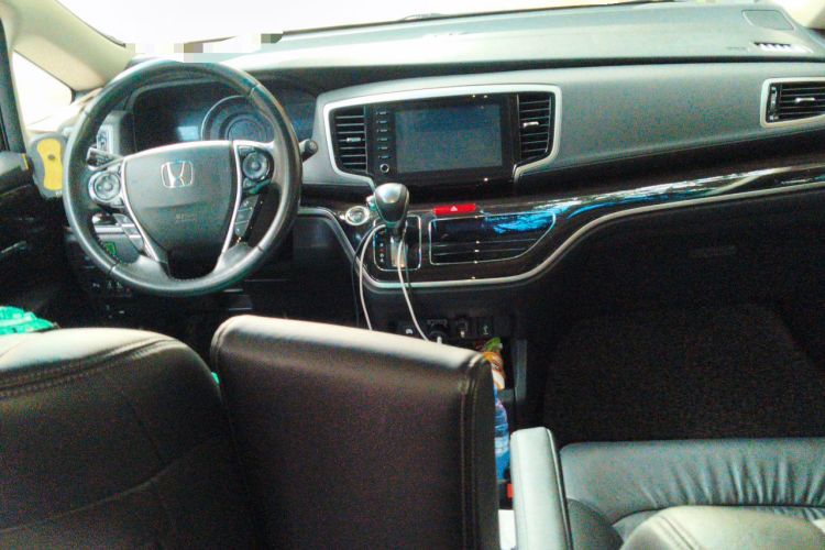 Used Honda Odyssey 2019 2.0L Rui·Supreme Edition Center Console