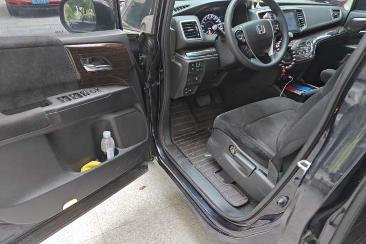 Used Honda Odyssey 2019 2.0L Rui-Changxiang Edition Driver Seat