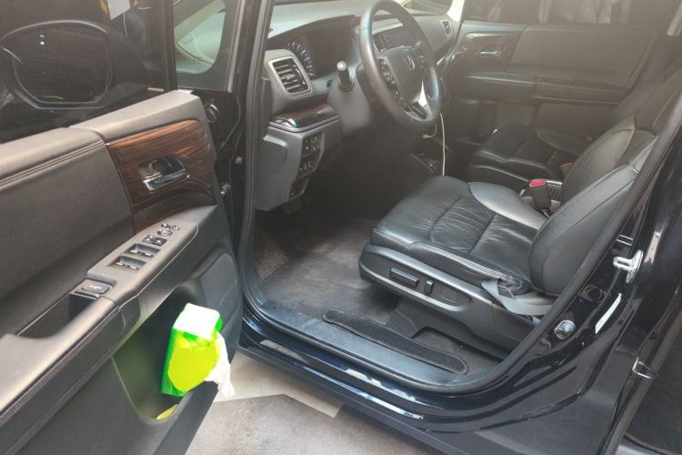 Used Honda Odyssey 2019 2.0L Rui-Zunxiang Edition Driver Seat