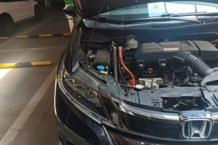Used Honda Odyssey 2019 2.0L Rui-Zunxiang Edition Engine Bay Right