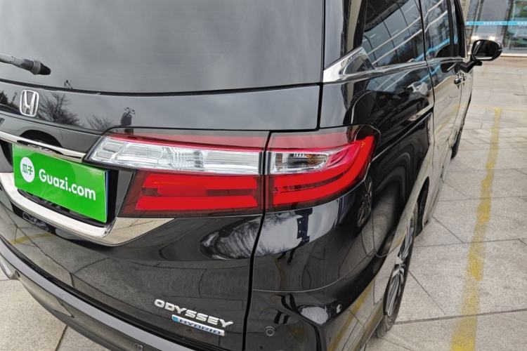 Used Honda Odyssey 2019 2.0L Rui-Zunxiang Edition Exterior 3