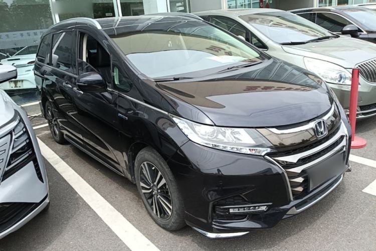 Used Honda Odyssey 2019 2.0L Rui·Smart Edition Front Right 45 Deg