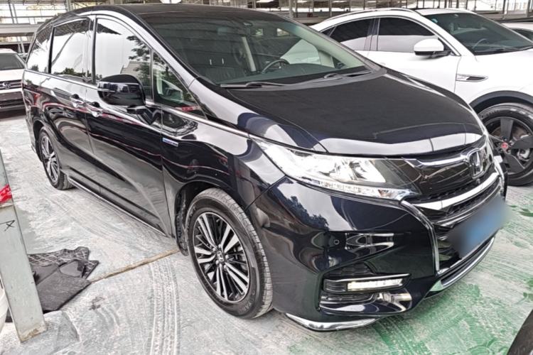 Used Honda Odyssey 2019 2.0L Rui·Zhi Zhen Edition Front Right 45 Deg