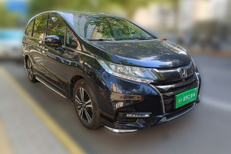 Used Honda Odyssey 2019 2.0L Rui·Zhi Zhen Edition Front Right 45 Deg