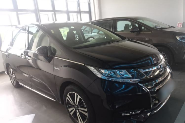 Used Honda Odyssey 2019 2.0L Rui-Changxiang Edition Front Right 45 Deg