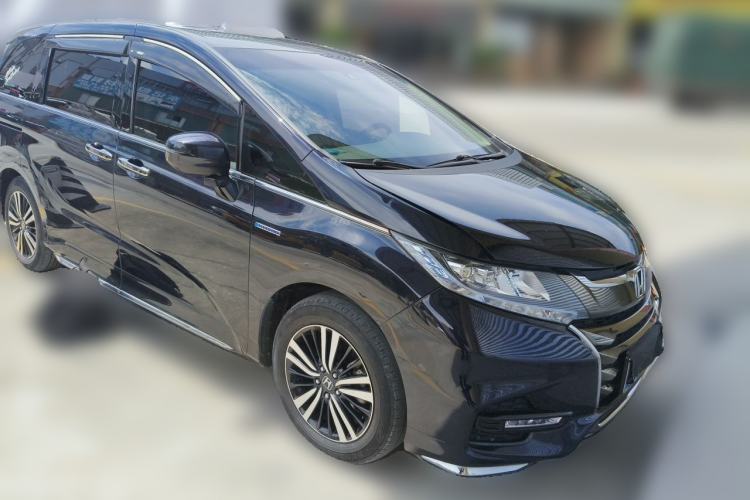 Used Honda Odyssey 2019 2.0L Rui-Zunxiang Edition Front Right 45 Deg
