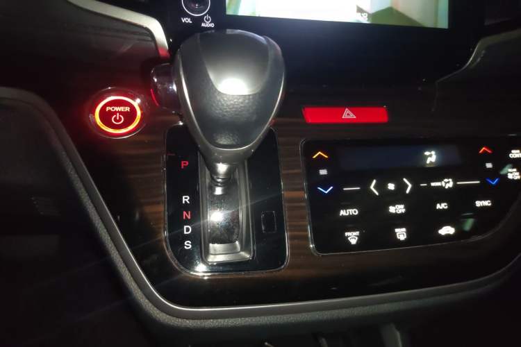 Used Honda Odyssey 2019 2.0L Rui-Zunxiang Edition Gear Lever