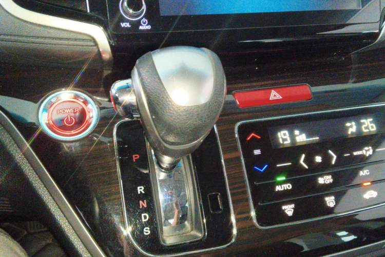 Used Honda Odyssey 2019 2.0L Rui·Smart Edition Gear Lever