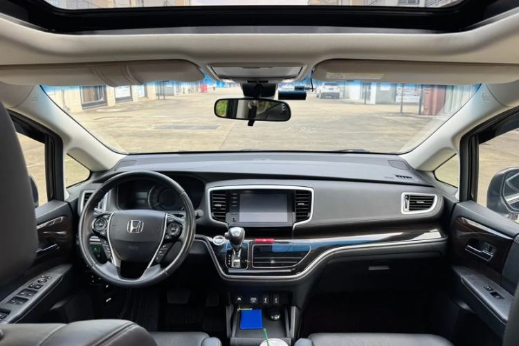 Used Honda Odyssey 2019 2.0L Rui-Zunxiang Edition Interior 5