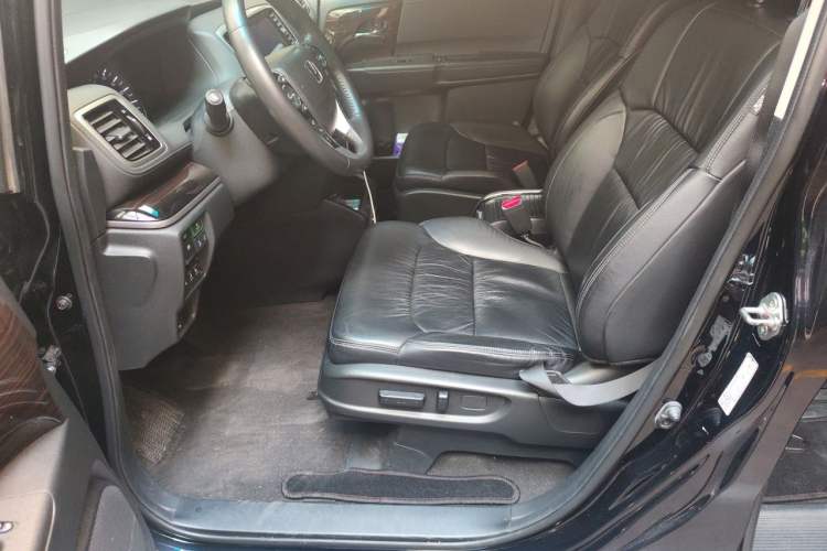 Used Honda Odyssey 2019 2.0L Rui-Zunxiang Edition Left Front Seat