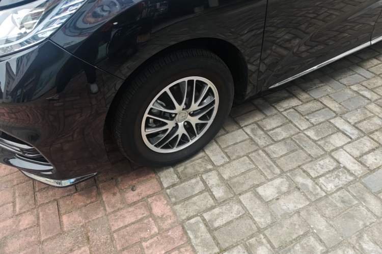 Used Honda Odyssey 2019 2.0L Rui·Comfort Edition Left Front Wheel Hub
