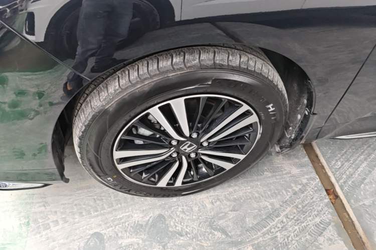 Used Honda Odyssey 2019 2.0L Rui·Zhi Zhen Edition Left Front Wheel Hub