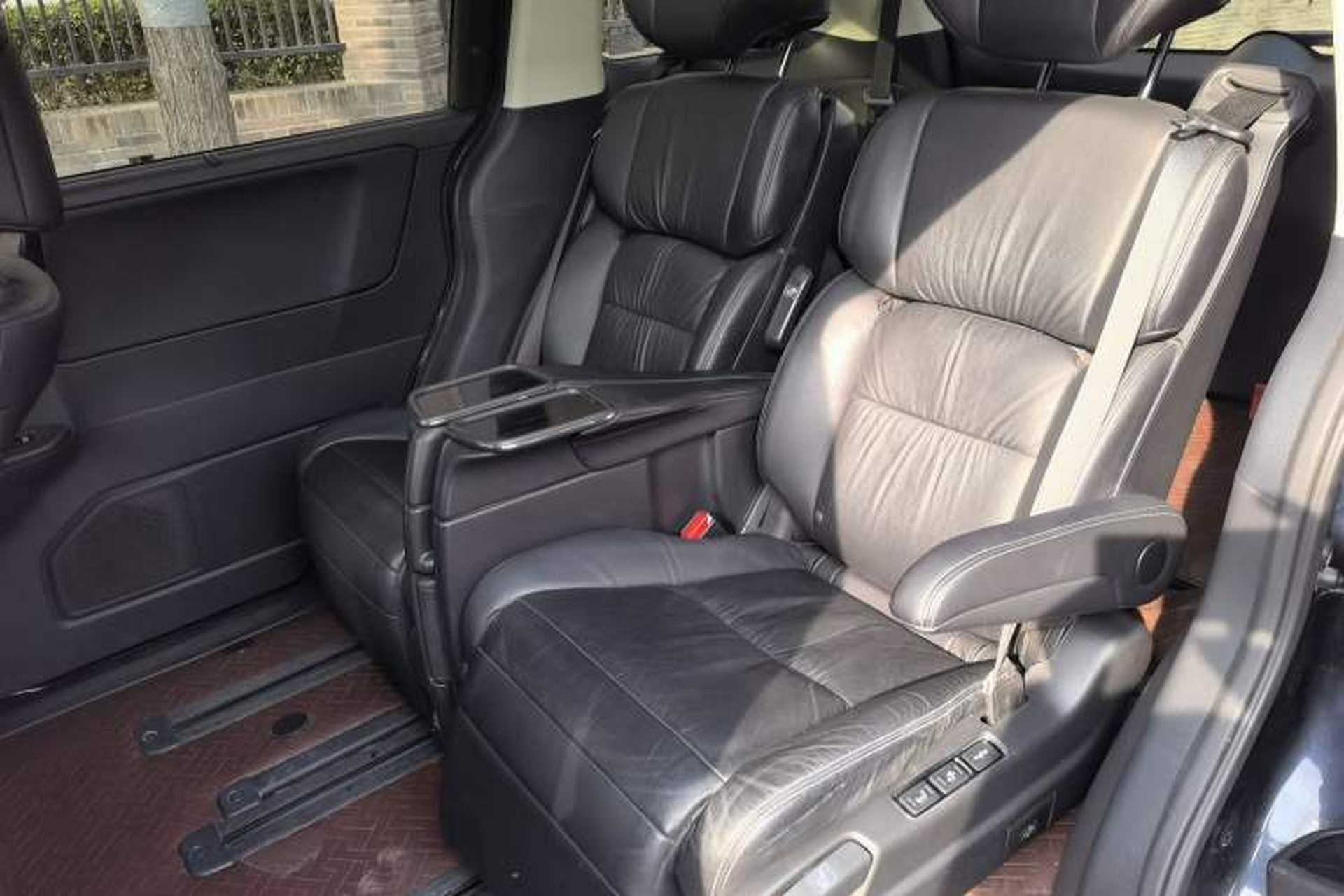 Used Honda Odyssey 2019 2.0L Rui·Zhi Zhen Edition Left Rear Seat