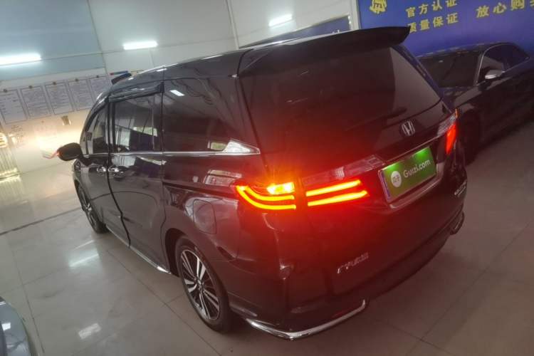 Used Honda Odyssey 2019 2.0L Rui-Zunxiang Edition Rear Left 45 Deg
