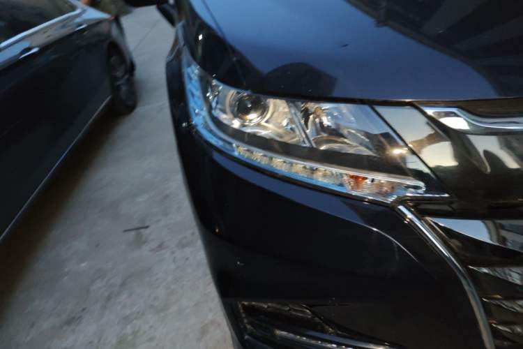 Used Honda Odyssey 2019 2.0L Rui·Smart Edition Right Front Headlight