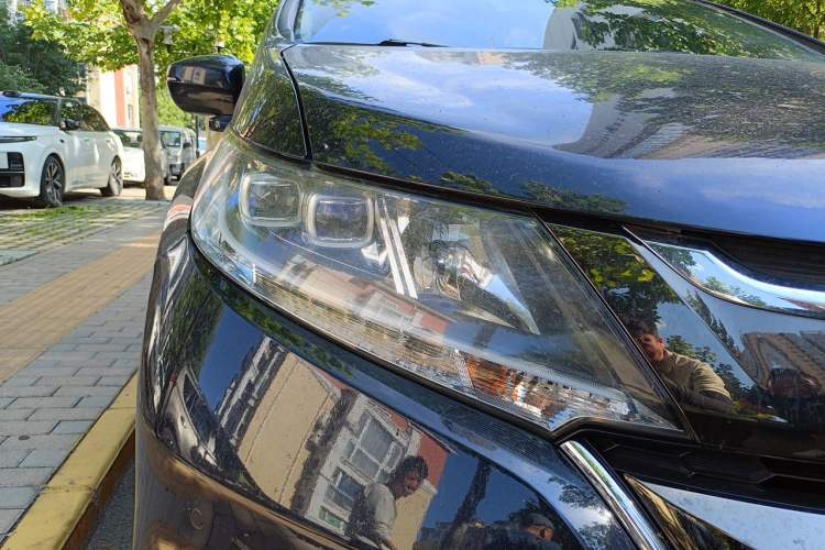 Used Honda Odyssey 2019 2.0L Rui·Zhi Zhen Edition Right Front Headlight