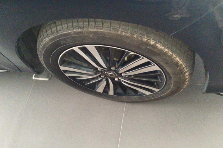 Used Honda Odyssey 2019 2.0L Rui·Smart Edition Right Front Wheel Hub