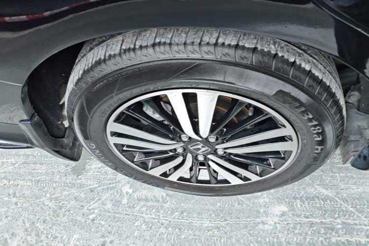 Used Honda Odyssey 2019 2.0L Rui·Zhi Zhen Edition Right Rear Wheel Hub
