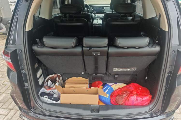 Used Honda Odyssey 2019 2.0L Rui·Comfort Edition Trunk