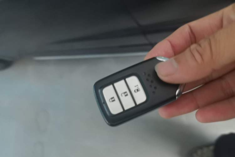 Used Honda Odyssey 2019 2.0L Rui-Changxiang Edition Vehicle Key