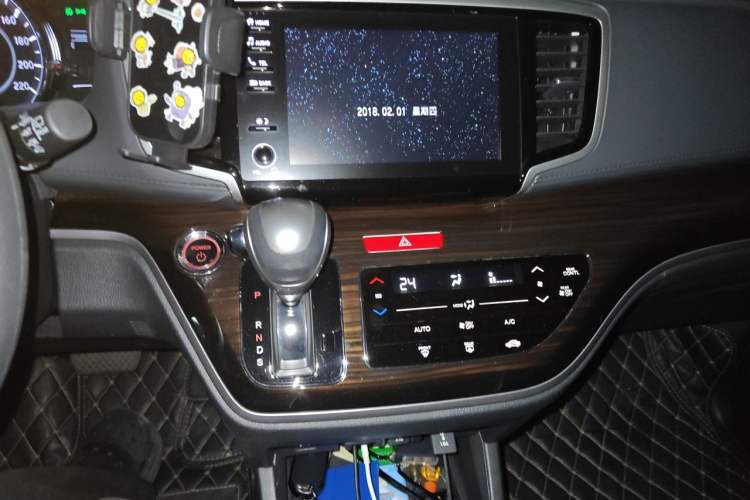 Used Honda Odyssey 2019 2.0L Rui-Changxiang Edition Audio And AC Panel