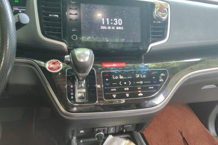 Used Honda Odyssey 2019 2.0L Rui-Zunxiang Edition Audio And AC Panel