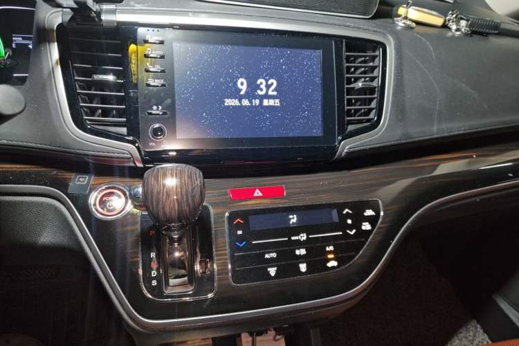 Used Honda Odyssey 2019 2.0L Rui-Changxiang Edition Audio And AC Panel