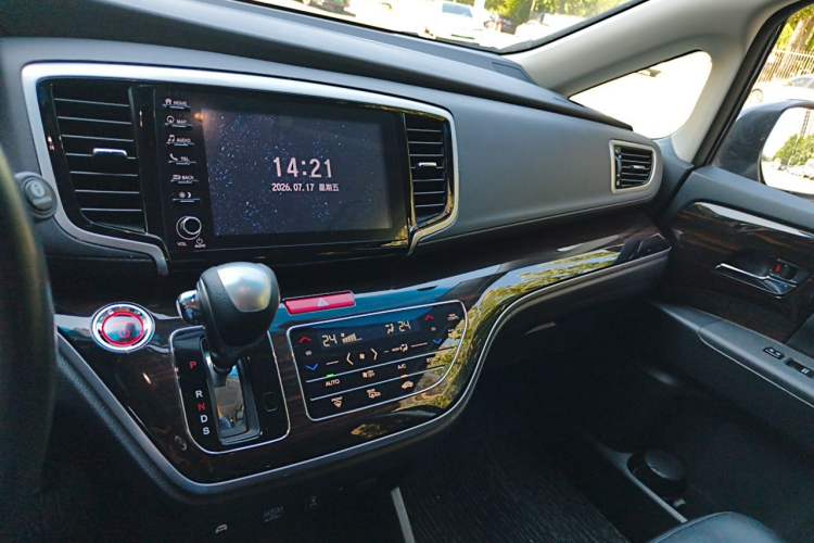 Used Honda Odyssey 2019 2.0L Rui·Zhi Zhen Edition Audio And AC Panel