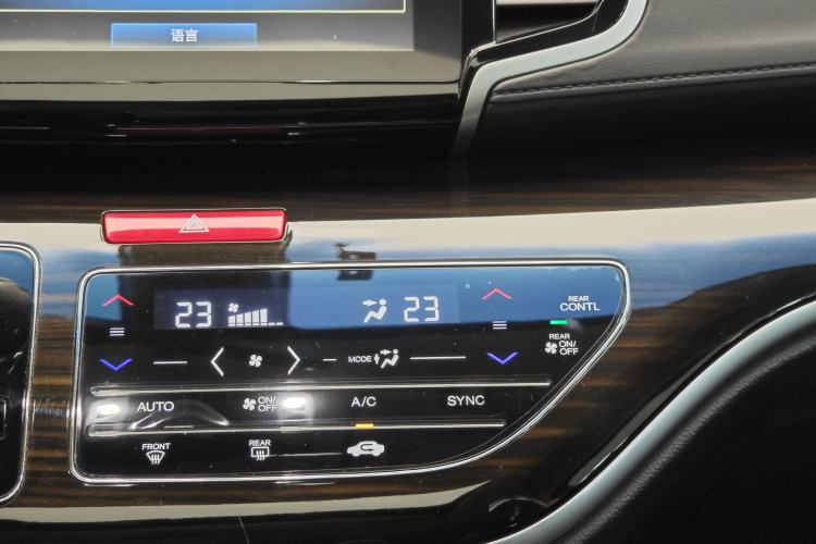 Used Honda Odyssey 2019 2.0L Rui-Zunxiang Edition Audio And AC Panel