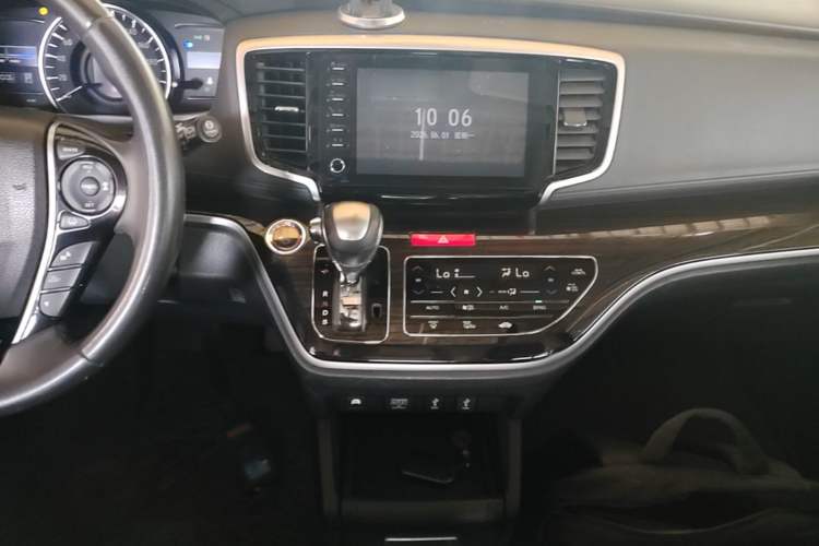 Used Honda Odyssey 2019 2.0L Rui·Zhi Zhen Edition Audio And AC Panel