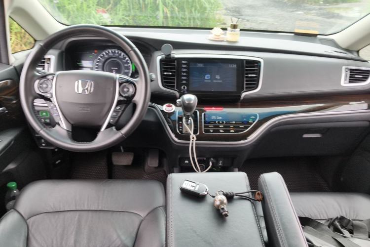 Used Honda Odyssey 2019 2.0L Rui·Zhi Zhen Edition Center Console