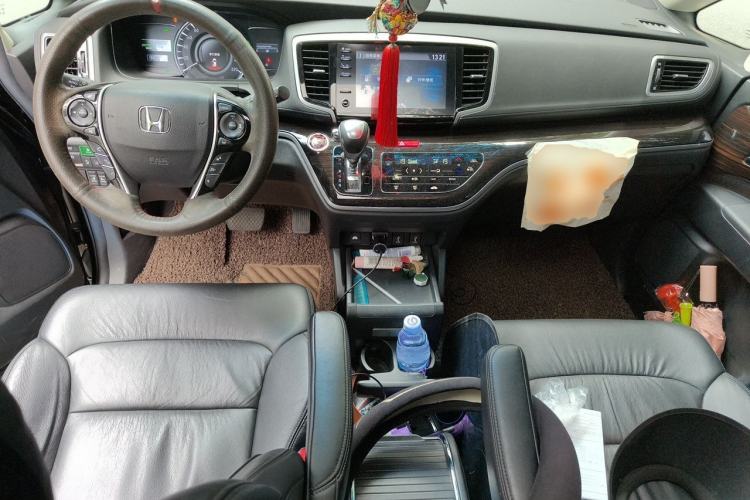Used Honda Odyssey 2019 2.0L Rui-Zunxiang Edition Center Console