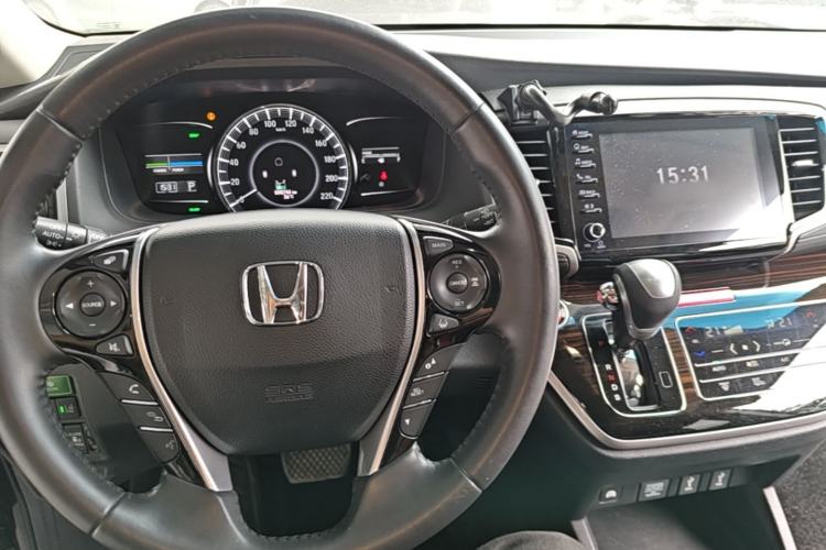 Used Honda Odyssey 2019 2.0L Rui·Zhi Zhen Edition Center Console