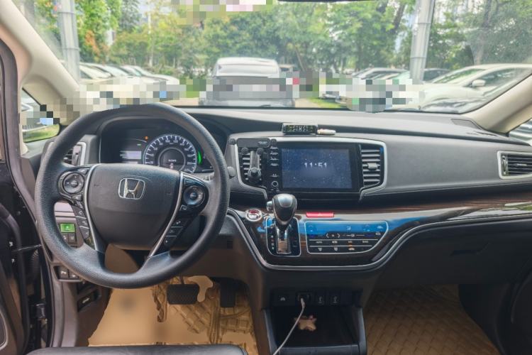 Used Honda Odyssey 2019 2.0L Rui·Smart Edition Center Console