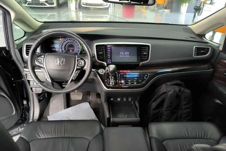 Used Honda Odyssey 2019 2.0L Rui·Zhi Zhen Edition Center Console