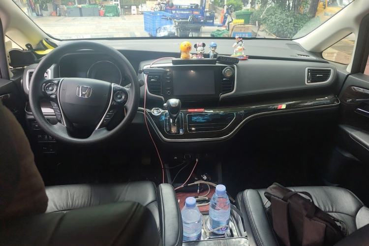 Used Honda Odyssey 2019 2.0L Rui·Smart Edition Center Console
