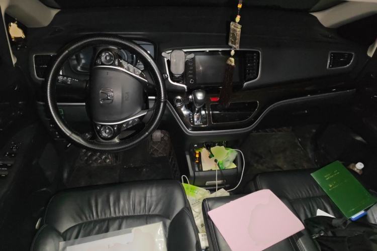 Used Honda Odyssey 2019 2.0L Rui·Zhi Zhen Edition Center Console