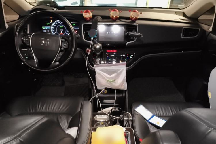 Used Honda Odyssey 2019 2.0L Rui·Smart Edition Center Console