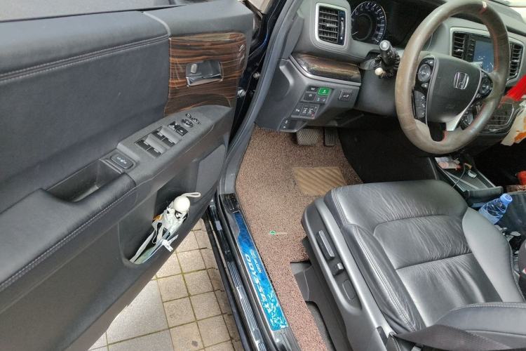 Used Honda Odyssey 2019 2.0L Rui-Zunxiang Edition Driver Seat