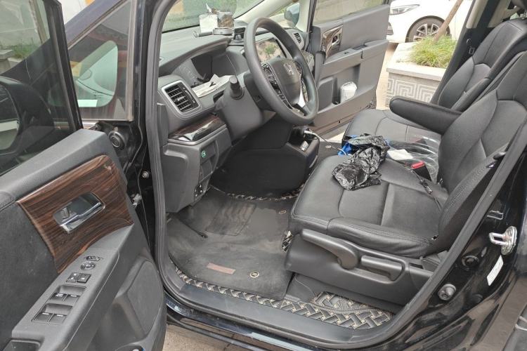 Used Honda Odyssey 2019 2.0L Rui·Comfort Edition Driver Seat