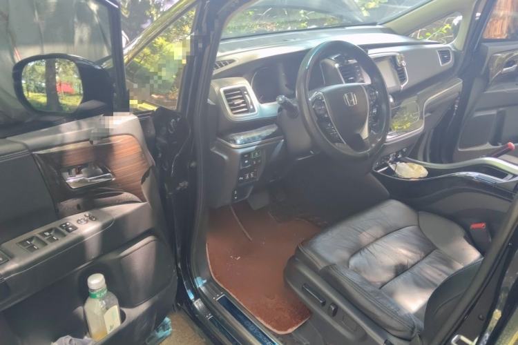 Used Honda Odyssey 2019 2.0L Rui-Zunxiang Edition Driver Seat