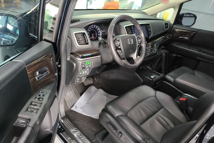 Used Honda Odyssey 2019 2.0L Rui·Zhi Zhen Edition Driver Seat