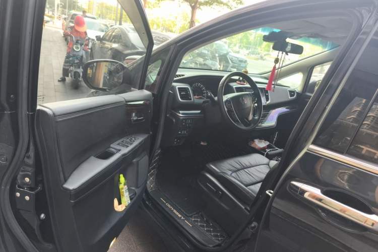 Used Honda Odyssey 2019 2.0L Rui-Zunxiang Edition Driver Seat