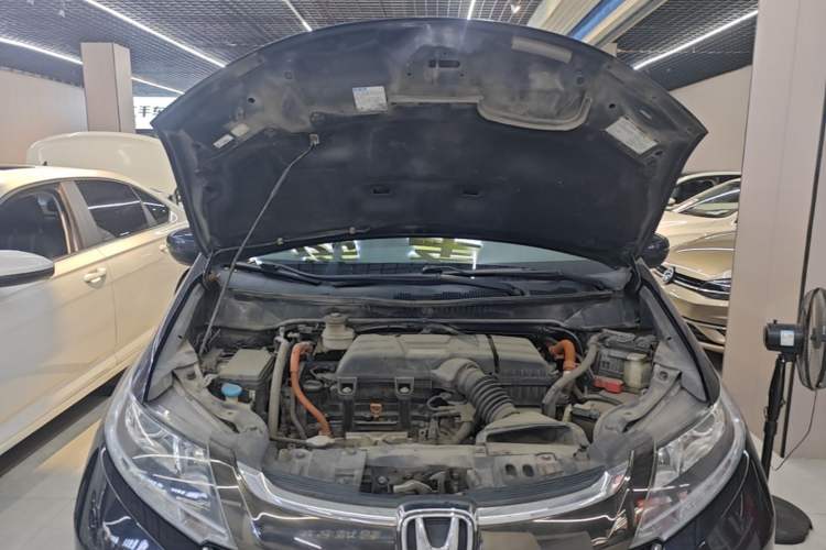 Used Honda Odyssey 2019 2.0L Rui·Smart Edition Engine Bay