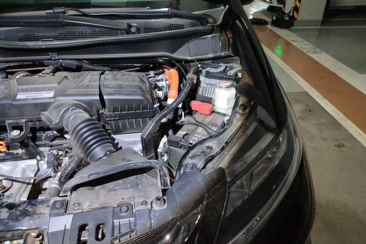 Used Honda Odyssey 2019 2.0L Rui·Smart Edition Engine Bay Left