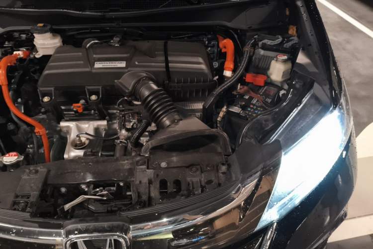 Used Honda Odyssey 2019 2.0L Rui·Smart Edition Engine Bay Left