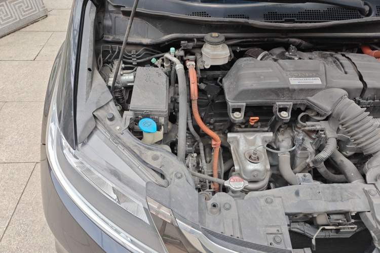 Used Honda Odyssey 2019 2.0L Rui·Comfort Edition Engine Bay Right
