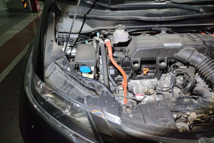 Used Honda Odyssey 2019 2.0L Rui·Smart Edition Engine Bay Right