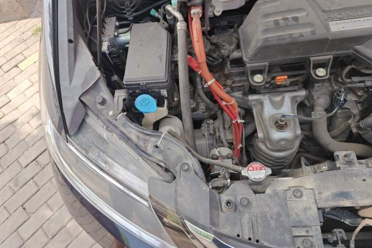 Used Honda Odyssey 2019 2.0L Rui·Smart Edition Engine Bay Right